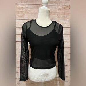 NWT Hollister Baby Tee- T-shirt mini size medium